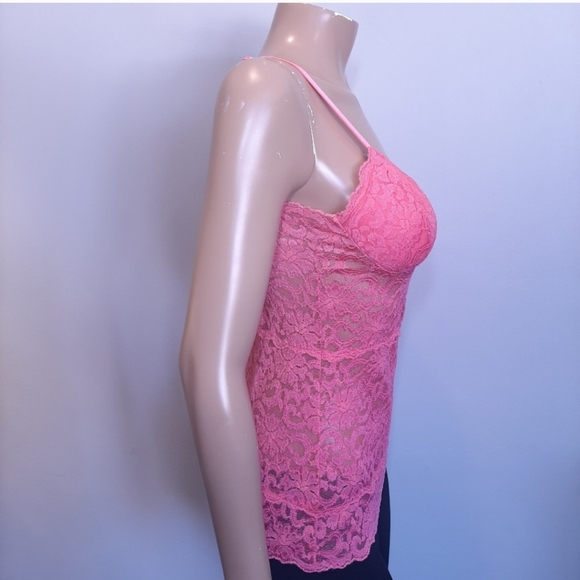 ❣️Marciano Pink Lace Cami Top❣️ - Picture 6 of 10